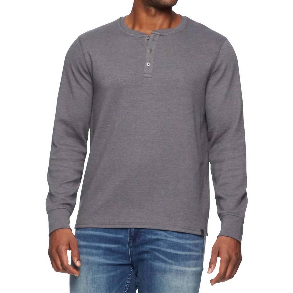 NEW FLAGS & ANTHEM chatsworth waffle henley tee in charcoal